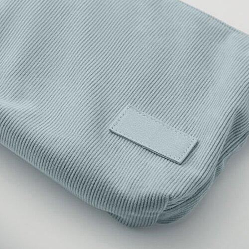 Additional Image 5 - a small rectangular tag on a bag