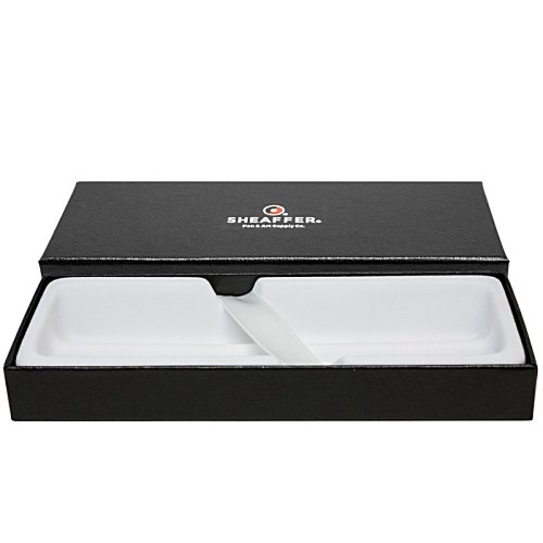 Additional Image 1 - a black box with a white lid