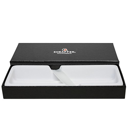 Additional Image 2 - a black box with a white lid