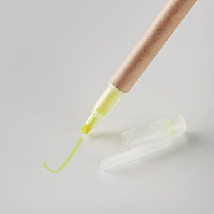 Additional Image 1 - a yellow light on a stick