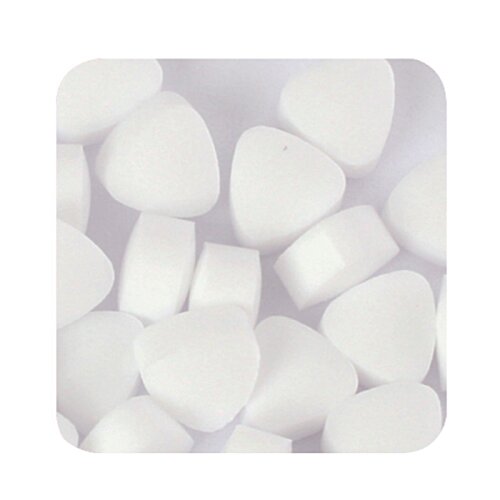 Additional Image 9 - a white triangle shaped objects