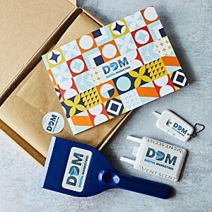 Additional Image 4 - a close-up of some objects