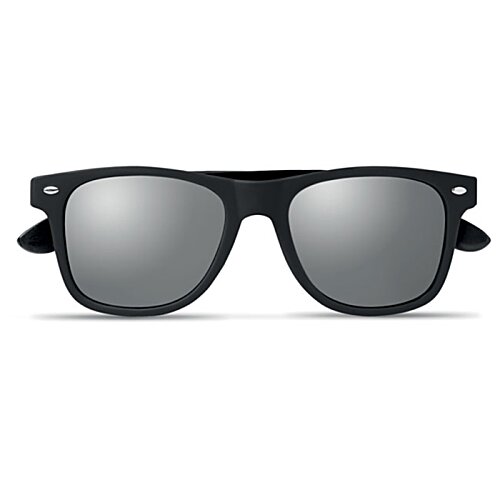 Additional Image 1 - a black sunglasses with grey lenses