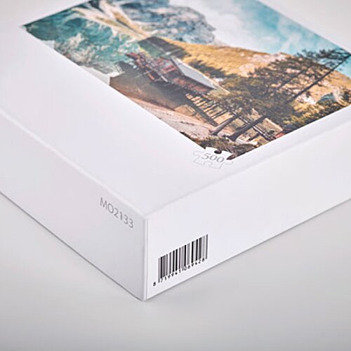 Additional Image 3 - a white box with a picture on it
