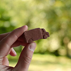 Additional Image 3 - a hand holding a piece of food