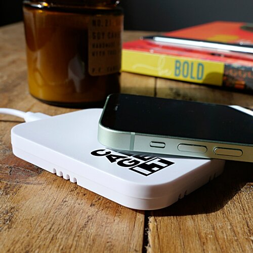 Additional Image 4 - a cell phone on a white device