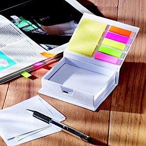 Additional Image 1 - a close-up of a pen and a post-it note