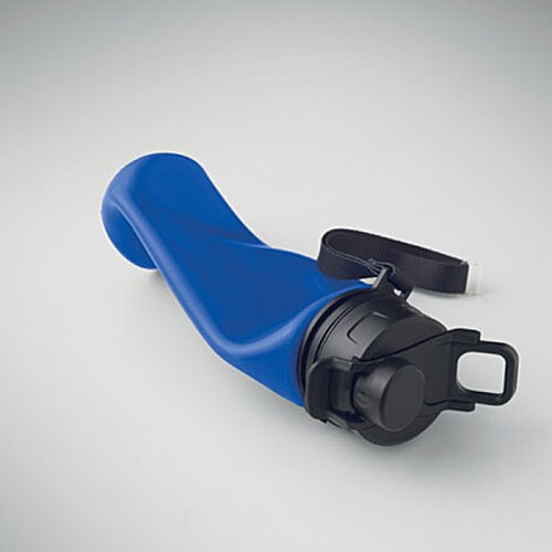 Additional Image 4 - a blue and black pipe